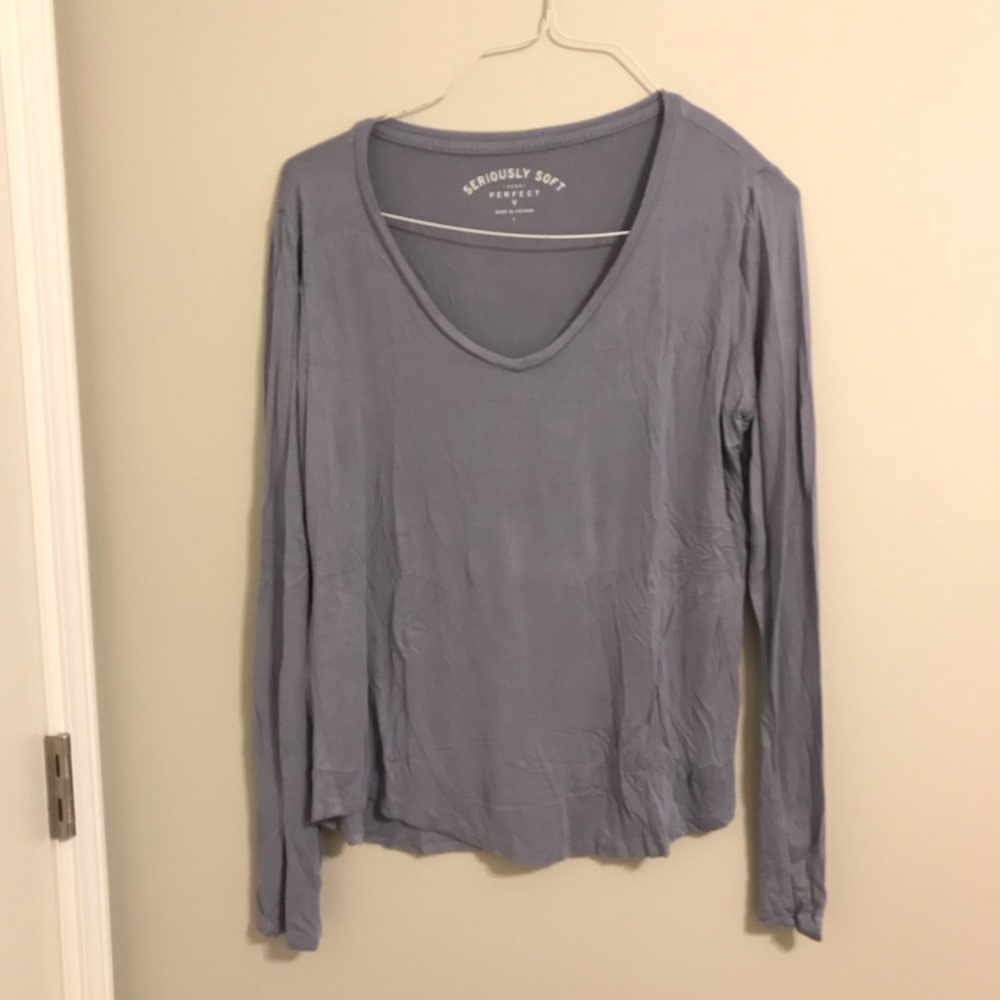 Seriously soft v-neck long sleeved